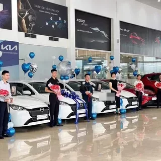 Hoạt động tư vấn và giao xe Mazda tại Quảng Ninh 2